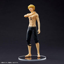 Load image into Gallery viewer, Chainsaw Man statuette PVC Denji