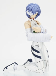 Revoltech Fraulein : 008 Evangelion Rei Ayanami Bandaged Ver.