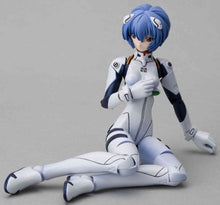 Load image into Gallery viewer, Kaiyodo Fraulein Revoltech 001 Ayanami Rei (Japan Import)