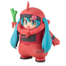 Load image into Gallery viewer, Banpresto - Gundam 45th x Hatsune Miku - Char's Zaku Costume (Hatsune Miku ver.) Figure