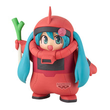 Load image into Gallery viewer, Banpresto - Gundam 45th x Hatsune Miku - Char's Zaku Costume (Hatsune Miku ver.) Figure