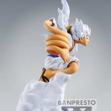 Load image into Gallery viewer, Banpresto One Piece Daughter! Vol.1 Luffy Gear 5, Figure 12 cm