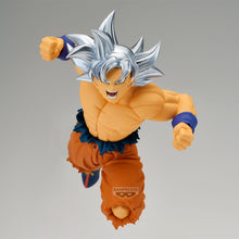 Load image into Gallery viewer, Banpresto - Dragon Ball Super - Son Goku Ultra Instinct (vs Jiren) Match Makers Figure
