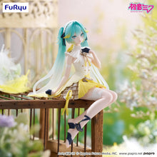 Load image into Gallery viewer, Hatsune Miku Noodle Stopper Figure - Canary Bird Ver.