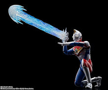 Load image into Gallery viewer, Tamashii Nations - Ultraman Dyna Flash Type, Bandai Spirits S.H.Figuarts (SHINKOCCHOU SEIHOU)